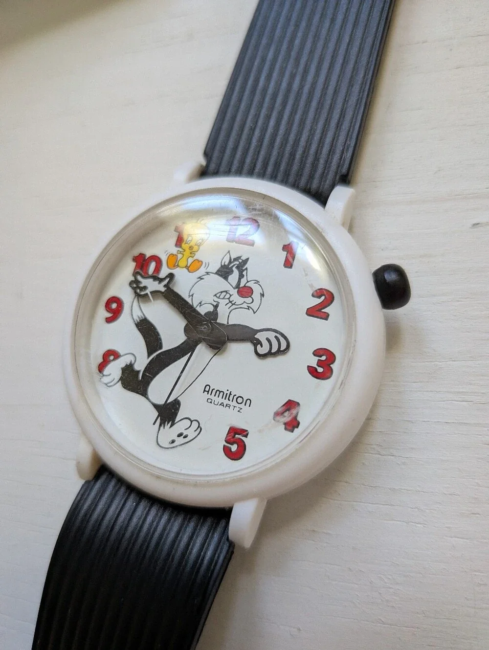 Vintage 1994 Armitron Looney Tunes Silvester And Tweet Black And White Watch